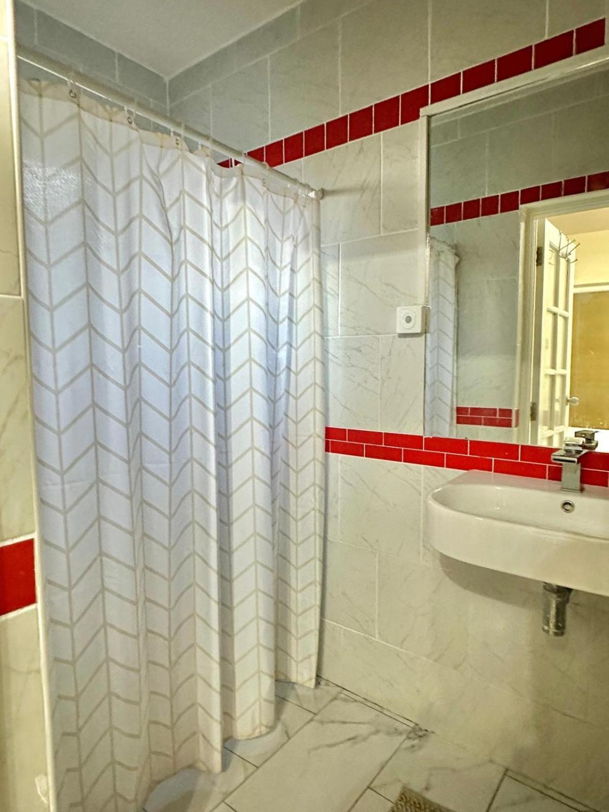 Shkyblue Suites Крайст Чърч Екстериор снимка